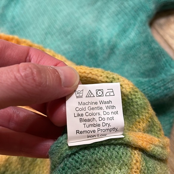 Princess Polly Sofie Tie-Dye Sweater EUC Size Large L XL Orange Green Pullover - Picture 14 of 14